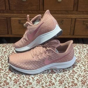 Nike Air Zoom Pegasus 35